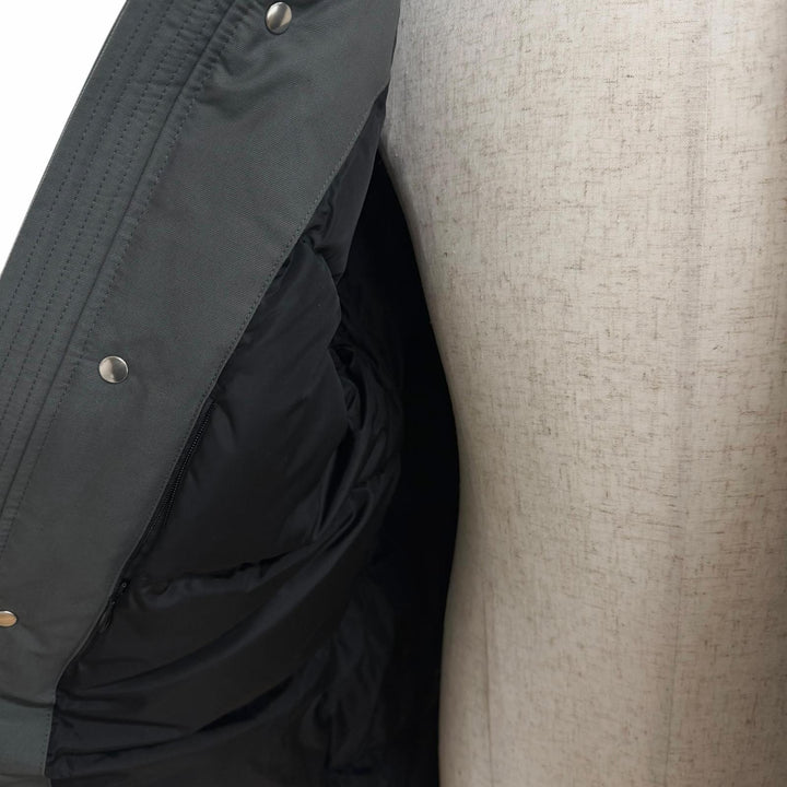 未使用品□MOOSE KNUCKLES ムースナックルズ M32MP261S Stirling Parka フーデッド ダウンジャケット カーキ系 S メンズ ハンガー付き