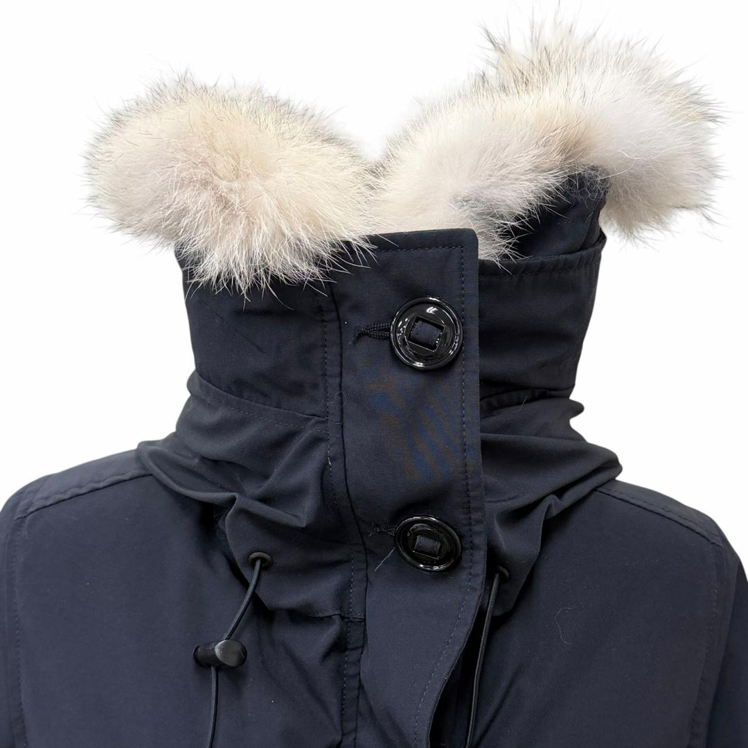 美品★CANADA GOOSE カナダグース 2300JL CHARLOTTE PARKA ファー・フード・ロゴワッペン付 ダウンジャケット ネイビー XS 正規品