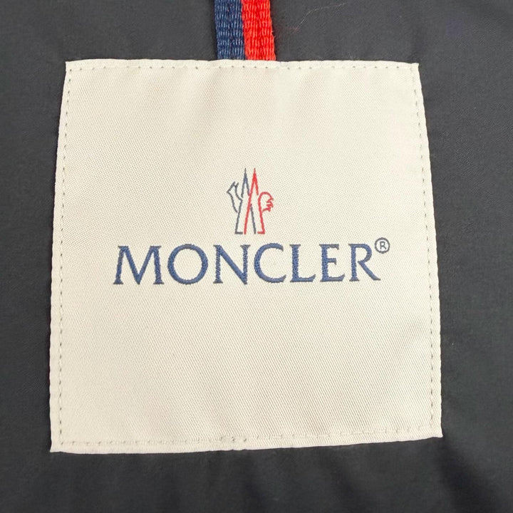 美品◇MONCLER モンクレール 24-25AW K20931A00101 FOURMINES ロゴワッペン フード付 ダウンジャケット ブラック 0 正規品 レディース