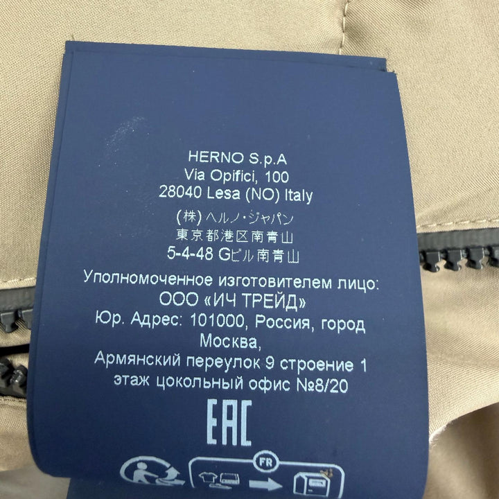 美品☆Herno ヘルノ 2023年製 PI079DL ラミナー GORE-TEX フード付 ZIP UP ダウンジャケット ダウンコート ベージュ系 46 正規品