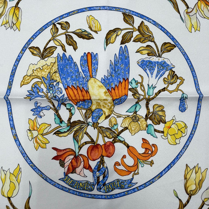 美品◇HERMES エルメス カレ90 Pierres d’Orient et d’Occident 東洋と西洋の宝石 シルク100％ スカーフ フランス製 レディース