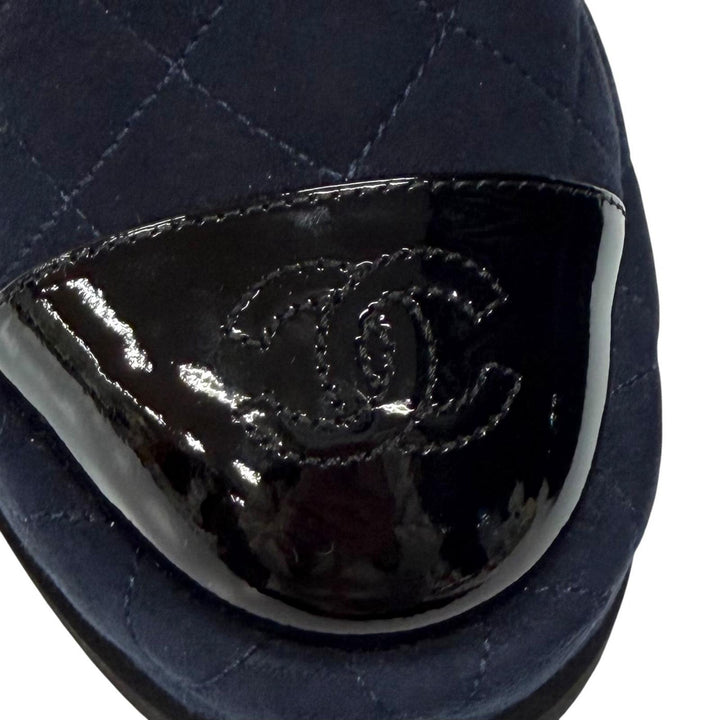 未使用品★CHANEL シャネル 23B G45190 ココマーク マトラッセ サイドゴア スウェードレザー ショートブーツ ネイビー 38 箱・保存袋付き