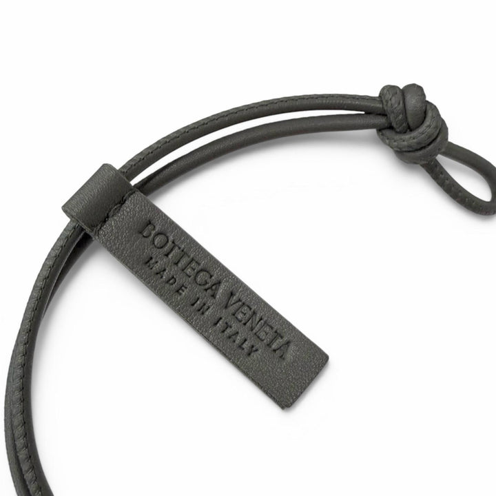 未使用品□BOTTEGAVENETA ボッテガヴェネタ レザー コインモチーフ ストラップ バッグチャーム グレー イタリア製 メンズ 箱・保存袋付き