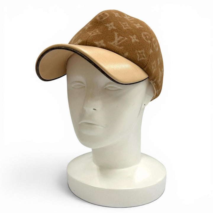美品★LOUIS VUITTON ルイヴィトン M77292 モノグラム キャリーオン レザーブリム キャップ ベージュ M 正規品 レディース メンズ