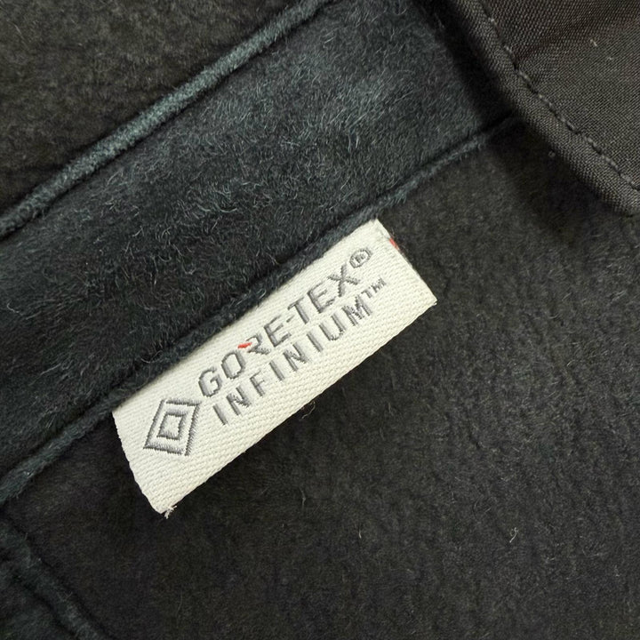 美品□STONE ISLAND ストーンアイランド ムートン切替 GORE-TEX フーデッド ロゴワッペン付き パテッドジャケット ブラック M メンズ
