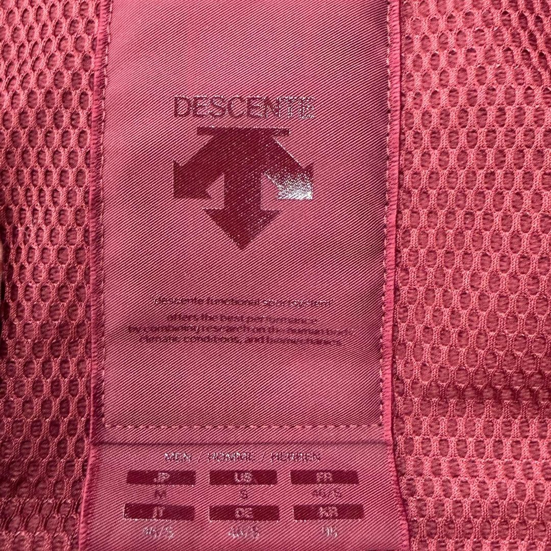 極美品□DESCENTE ALLTERRAIN デサントオルテライン 水沢ダウン SHUTTLE フーデッド ダウンジャケット ボルドー M 日本製 正規品 メンズ
