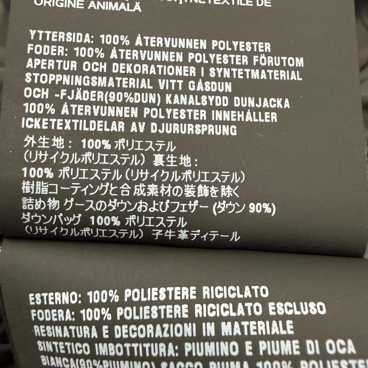 美品▼PRADA プラダ 2025年製 SGH072 トライアングルロゴ 三角プレート フーデッド ZIPUP ダウンジャケット ブラック 50 正規品 メンズ