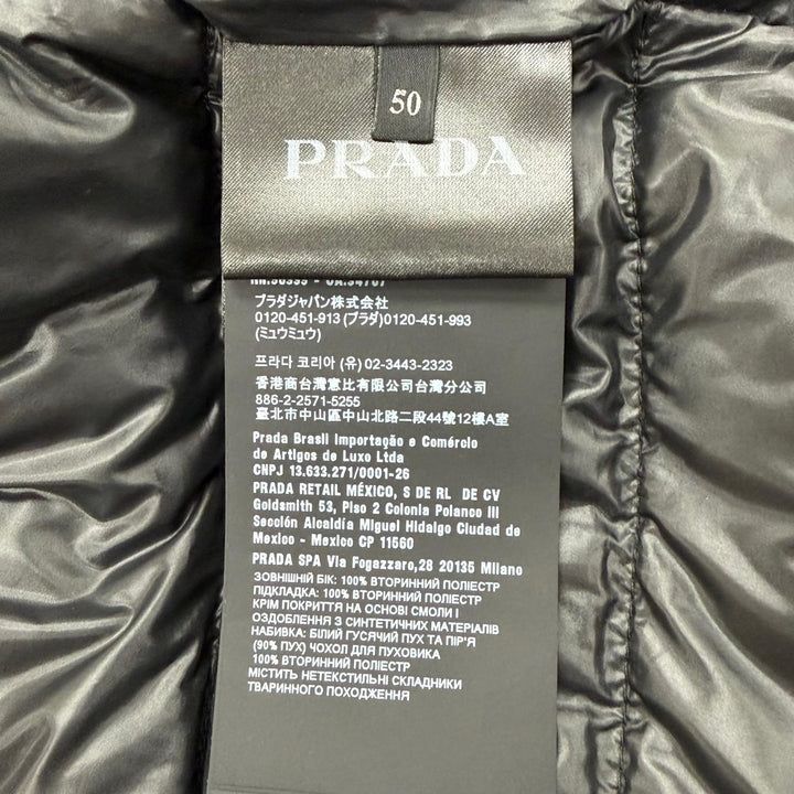 美品▼PRADA プラダ 2025年製 SGH072 トライアングルロゴ 三角プレート フーデッド ZIPUP ダウンジャケット ブラック 50 正規品 メンズ