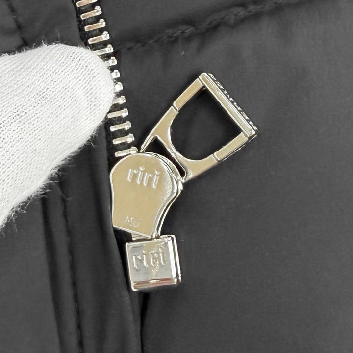 極美品★HERMES エルメス ピウミーノ セリエボタン スタンドカラー ZIP UP ダウンジャケット ブラック XS イタリア製 正規品 レディース