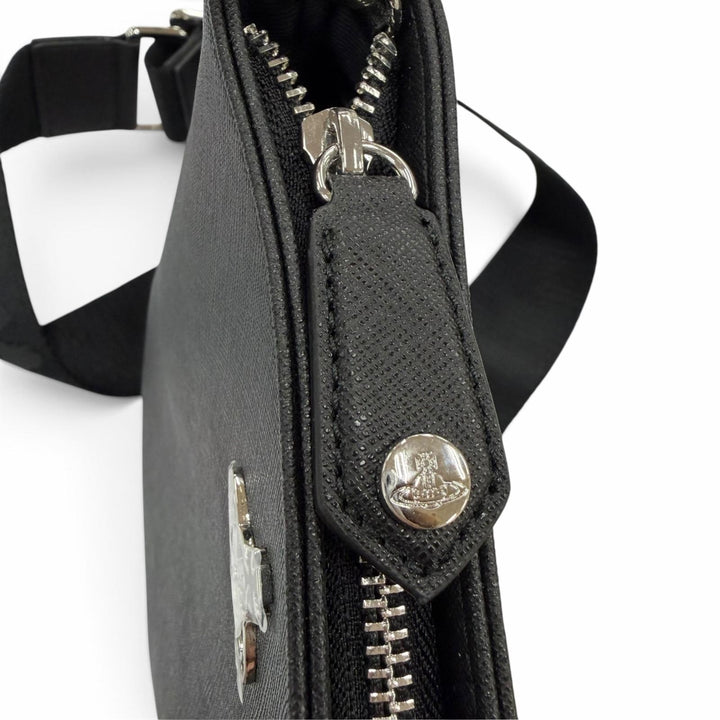 未使用品☆Vivienne Westwood ヴィヴィアンウエストウッド オーブロゴ バイオグリーン レザー クロスボディバッグ ショルダーバッグ 黒