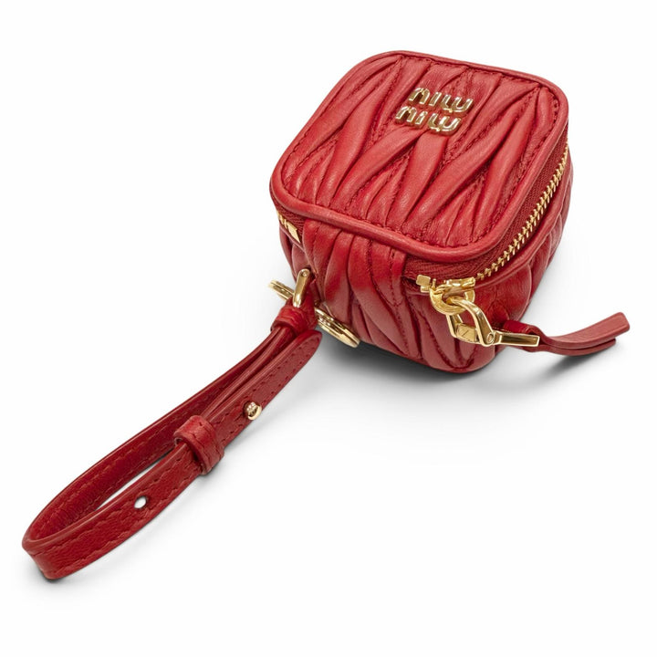 極美品△MIUMIU ミュウミュウ 5TL527 MATELASSE マテラッセ チャーム ロゴ キーリング レザー ポーチ レッド ゴールド金具 箱付