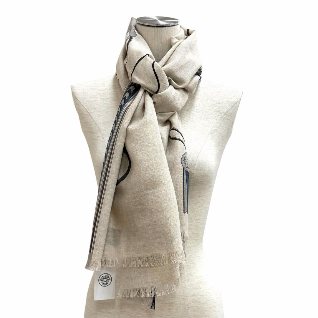 未使用品★HERMES エルメス レクタングル BRIDES ET GRIS GRIS 馬勒とチャーム カシミヤ シルク混 ストール ベージュ フランス製 箱付き