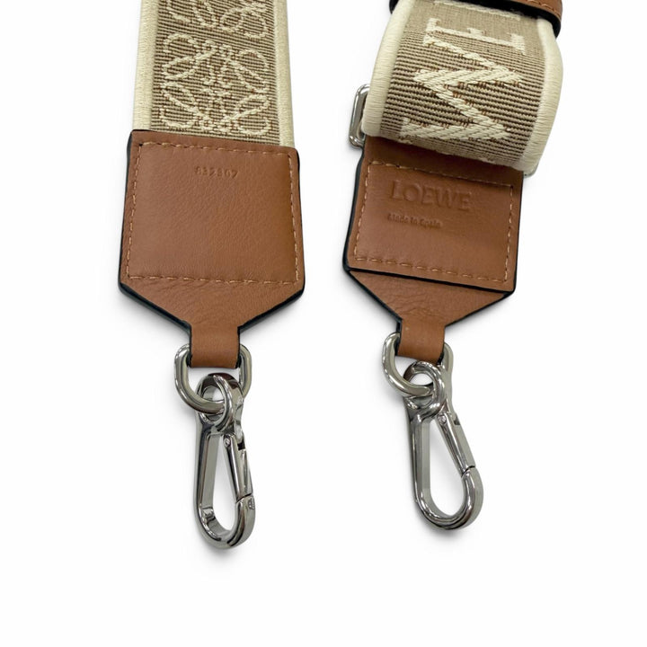極美品□LOEWE ロエベ C073T87X01 キャンバス レザー アナグラム ショルダーストラップ ベージュ ブラウン スペイン製 メンズ 保存袋付き
