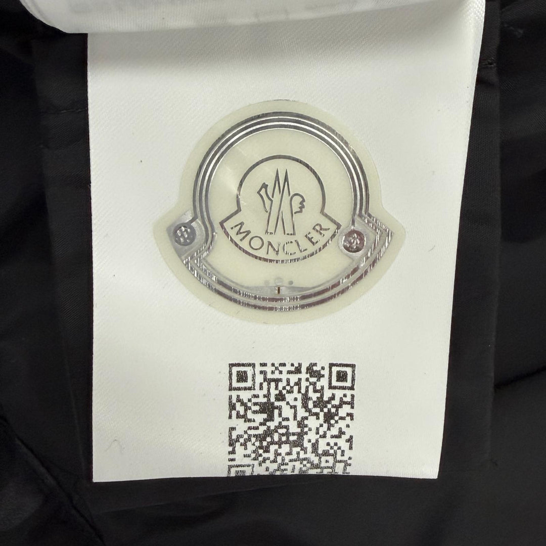 未使用品△MONCLER モンクレール DRUMS GILET カモフラージュ柄 迷彩柄 ダウンベスト ブラック グレー 8anni 130cm 正規品 キッズ