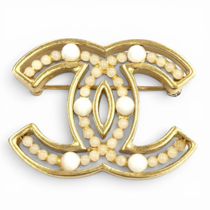 極美品★CHANEL シャネル ヴィンテージ 02A ココマークデザイン ブローチ アクセサリー ゴールド ホワイト レディース