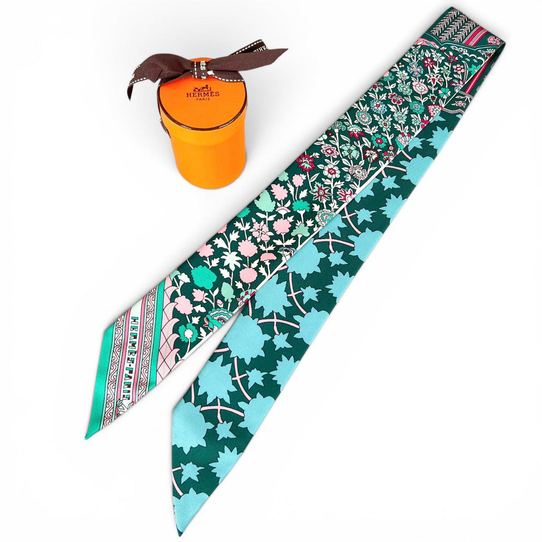 極美品▲HERMES エルメス Tapis Persans ペルシャ絨毯 シルク100％ ツイリー スカーフ マルチカラー フランス製 レディース 箱付き