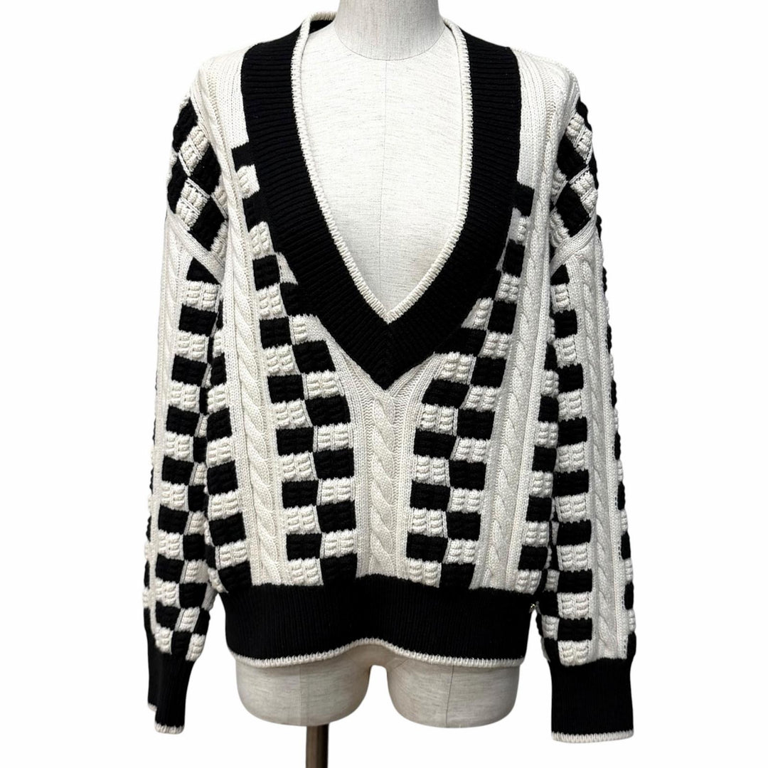 極美品★CHANEL シャネル P74123 ラインストーンココ金具 鍵編み Vネック カシミヤ セーター オフホワイト ブラック 42 伊製 正規品