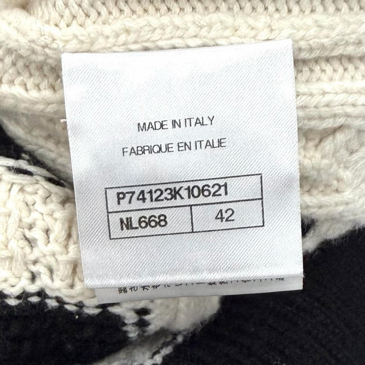 極美品★CHANEL シャネル P74123 ラインストーンココ金具 鍵編み Vネック カシミヤ セーター オフホワイト ブラック 42 伊製 正規品