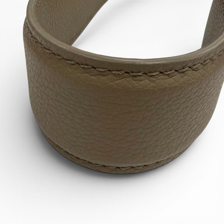 極美品★BALLY バリー TRAPEZE SOFT ゴールド金具付 レザー 2way ハンドバッグ ショルダーバッグ グレージュ イタリア製 保存袋付き