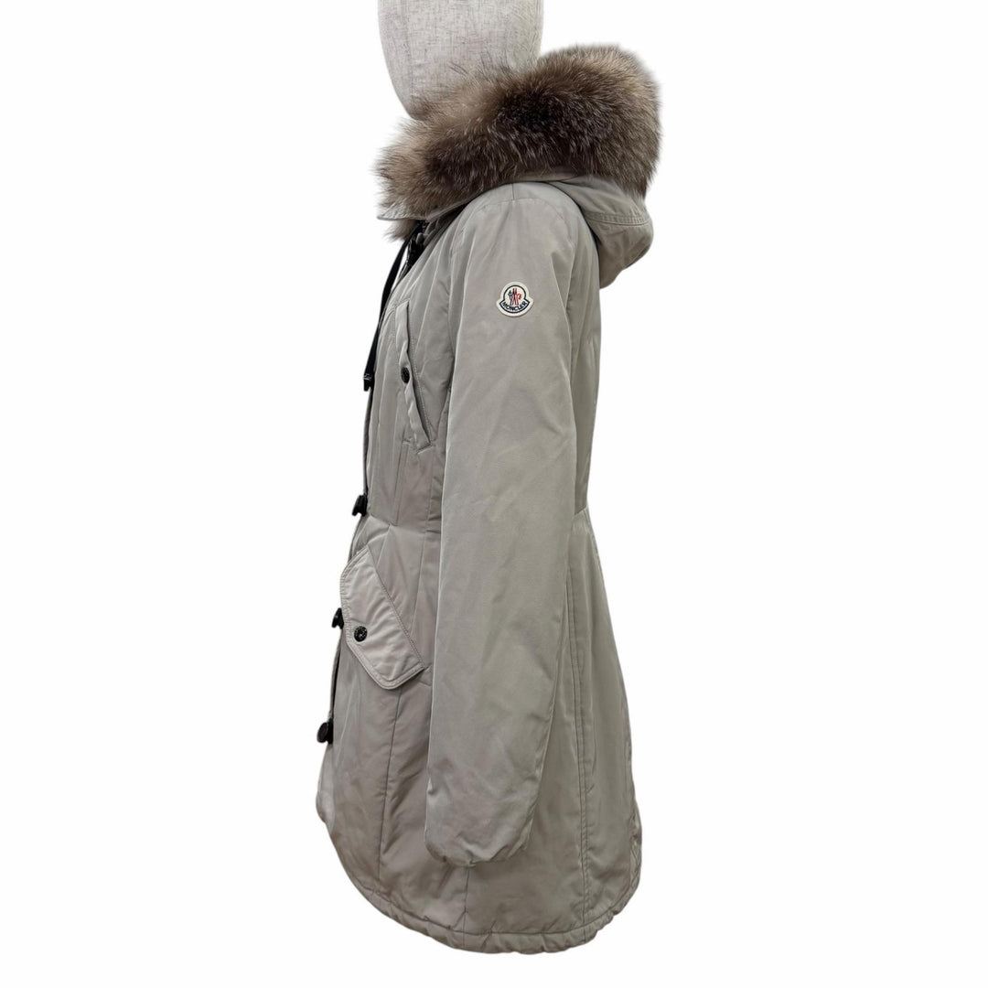 美品☆MONCLER モンクレール AREDHEL コットン ロゴワッペン・フォックスファー・フード付 ダウンコート ベージュ系 3 レディース