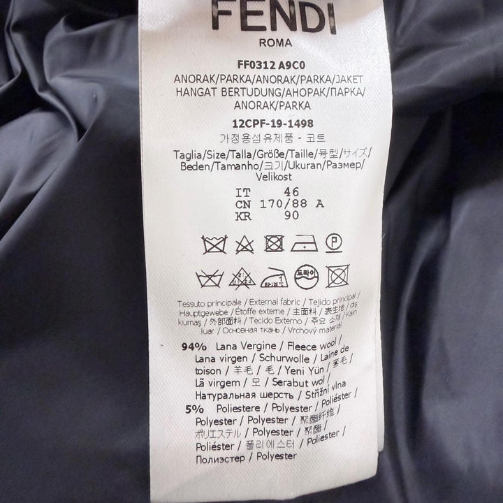 極美品□FENDI フェンディ FF0312 ストライプ柄 光沢 フーデッド 中綿入り パテッドコート ブラック 46 イタリア製 正規品 メンズ