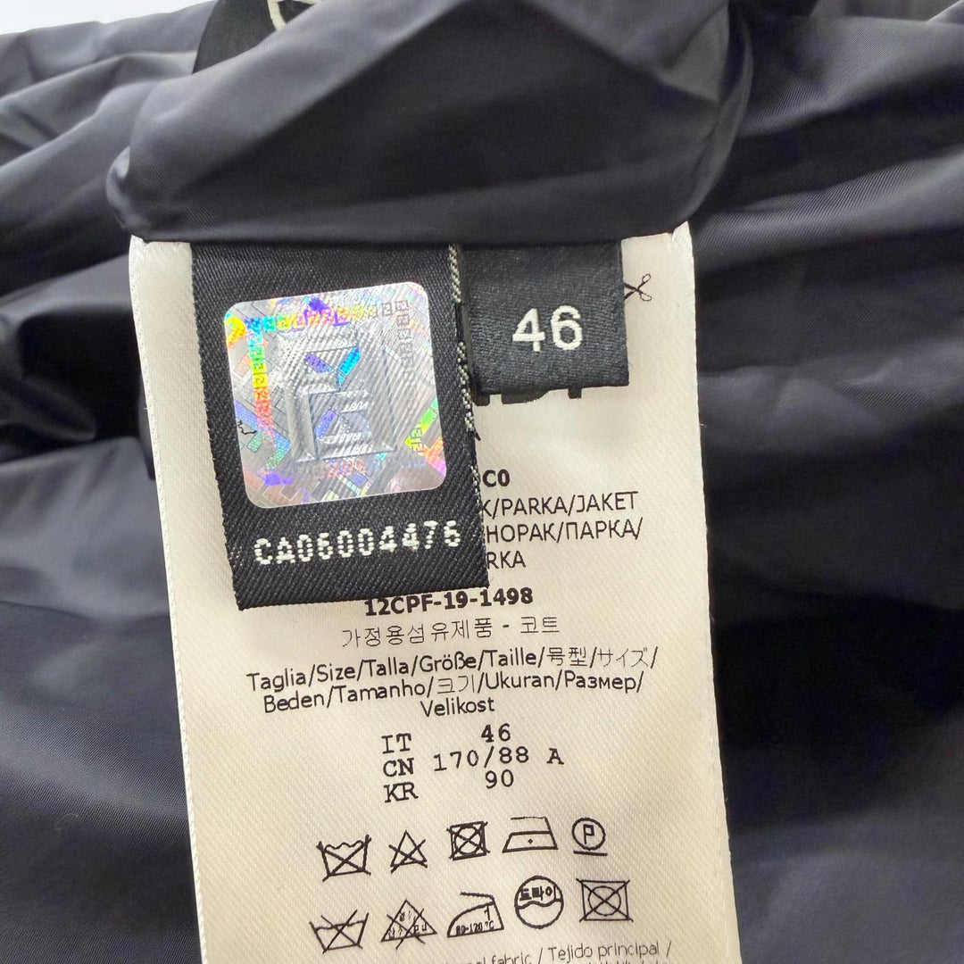 極美品□FENDI フェンディ FF0312 ストライプ柄 光沢 フーデッド 中綿入り パテッドコート ブラック 46 イタリア製 正規品 メンズ