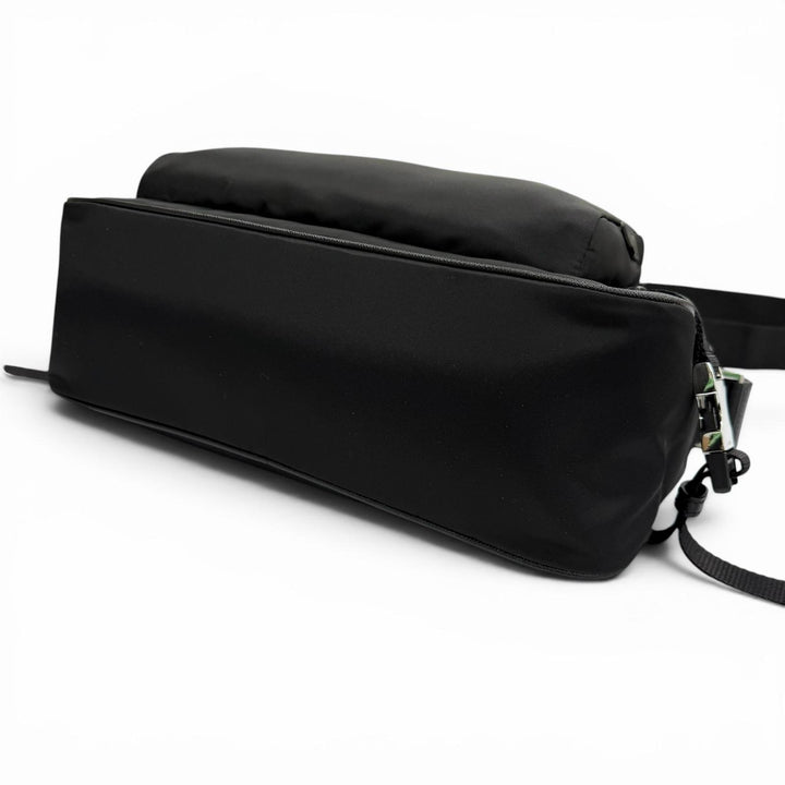 極美品▼PRADA プラダ 2VH191 ナイロン レザー トライアングルロゴ 三角プレート Re-Nylon ショルダーバッグ ブラック イタリア製 メンズ