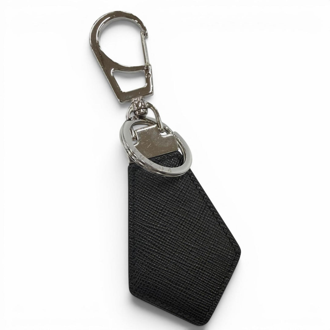 良品□PRADA プラダ 2PP041 サフィアーノレザー トライアングルロゴ 三角プレート ネクタイ型 キーホルダー ブラック シルバー メンズ