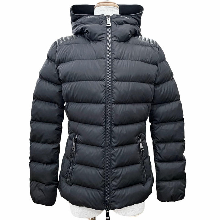 美品△MONCLER モンクレール TETRA テトラ ロゴワッペン フード付き レザー切替 ダウンジャケット ブラック 1 正規品 レディース