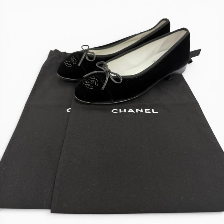 極美品☆CHANEL シャネル 22B G02819 バレリーナ メティエダール・コレクション ココマーク ベロア バレエシューズ ブラック 35 伊製