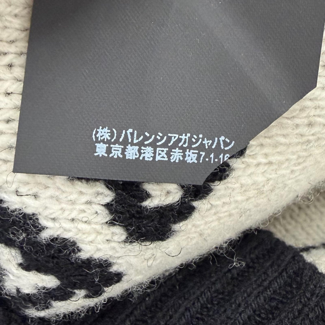 未使用品▼BALENCIAGA バレンシアガ 529061 キャメル ウール ロゴ柄 Vネック ジャガードニット セーター ブラック 38 伊製 正規品 メンズ