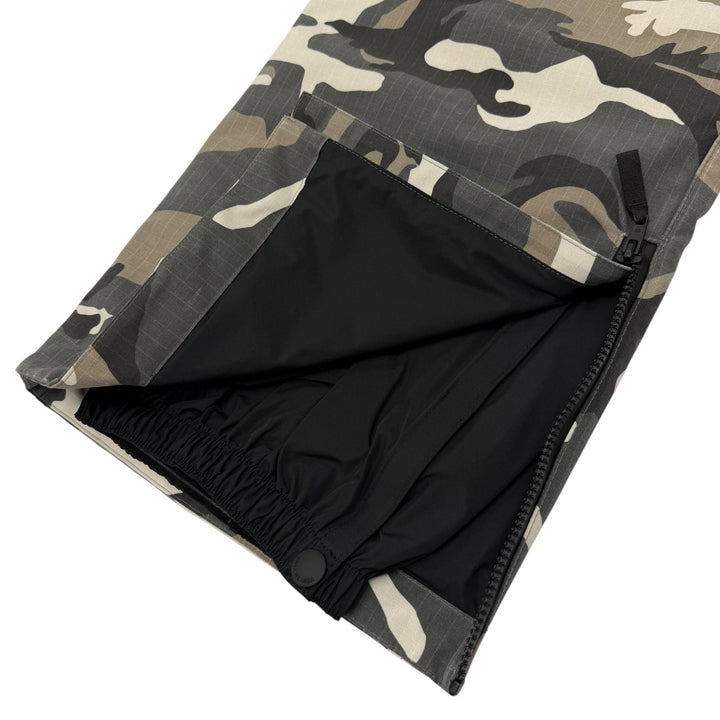 未使用品▼BALENCIAGA バレンシアガ 24AW 809481 カモフラ 迷彩柄 中綿入り ストレートパンツ マルチ 46 正規品 メンズ ハンガー付き