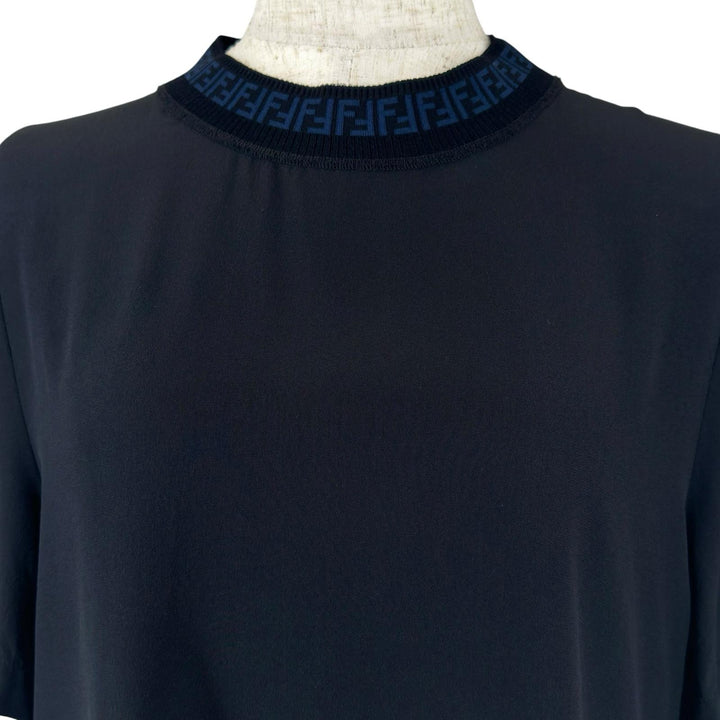 極美品▲FENDI フェンディ FS7267 YB5 シルク100％ FFロゴ ズッカ柄 サイドスリット カットソー ブラック 38 正規品 レディース