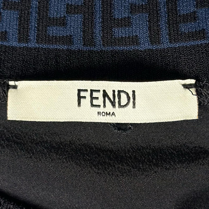 極美品▲FENDI フェンディ FS7267 YB5 シルク100％ FFロゴ ズッカ柄 サイドスリット カットソー ブラック 38 正規品 レディース