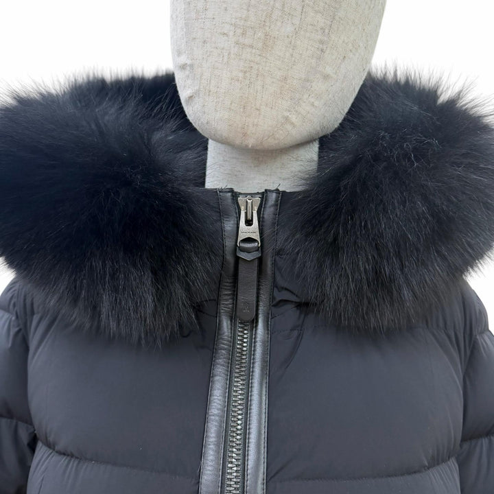 美品☆MACKAGE マッカージュ CALLA-BX ブルーフォックスファー・フード付 レザー使い ZIP UP ダウンコート ブラック S レディース