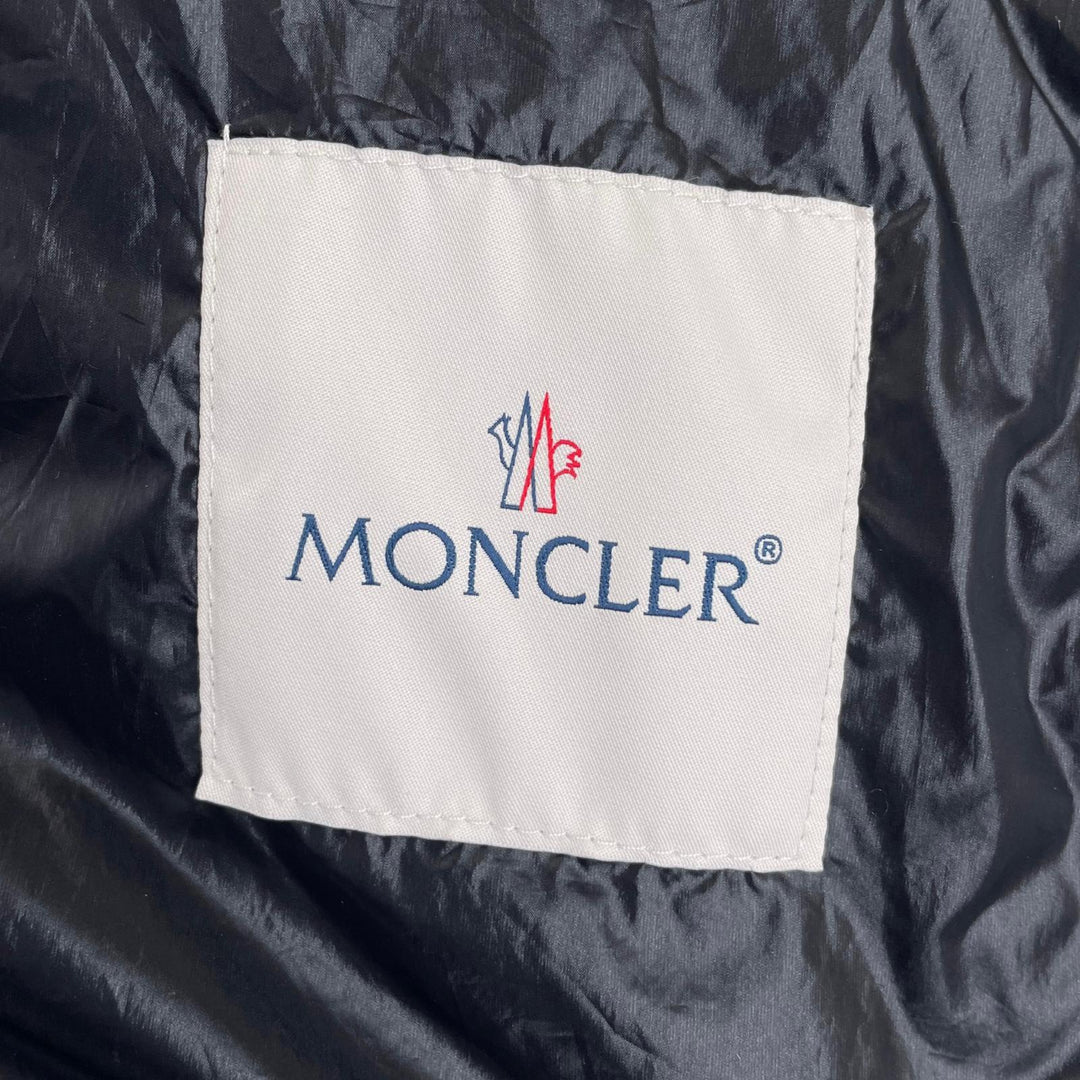 美品▲MONCLER モンクレール DANIEL ダニエル ロゴワッペン トルコロール ライト ダウンジャケット ブラック 0 正規品 メンズ