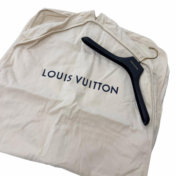 未使用品□LOUIS VUITTON ルイヴィトン 2024年製 1AF944 バックLVロゴ フーデッド マウンテンパーカー ブルー 50 イタリア製 正規品
