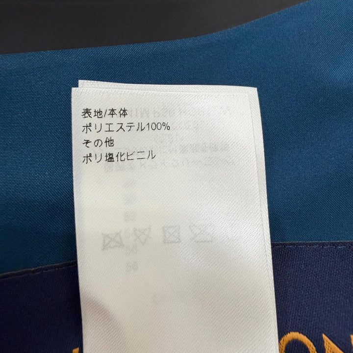 未使用品□LOUIS VUITTON ルイヴィトン 2024年製 1AF944 バックLVロゴ フーデッド マウンテンパーカー ブルー 50 イタリア製 正規品