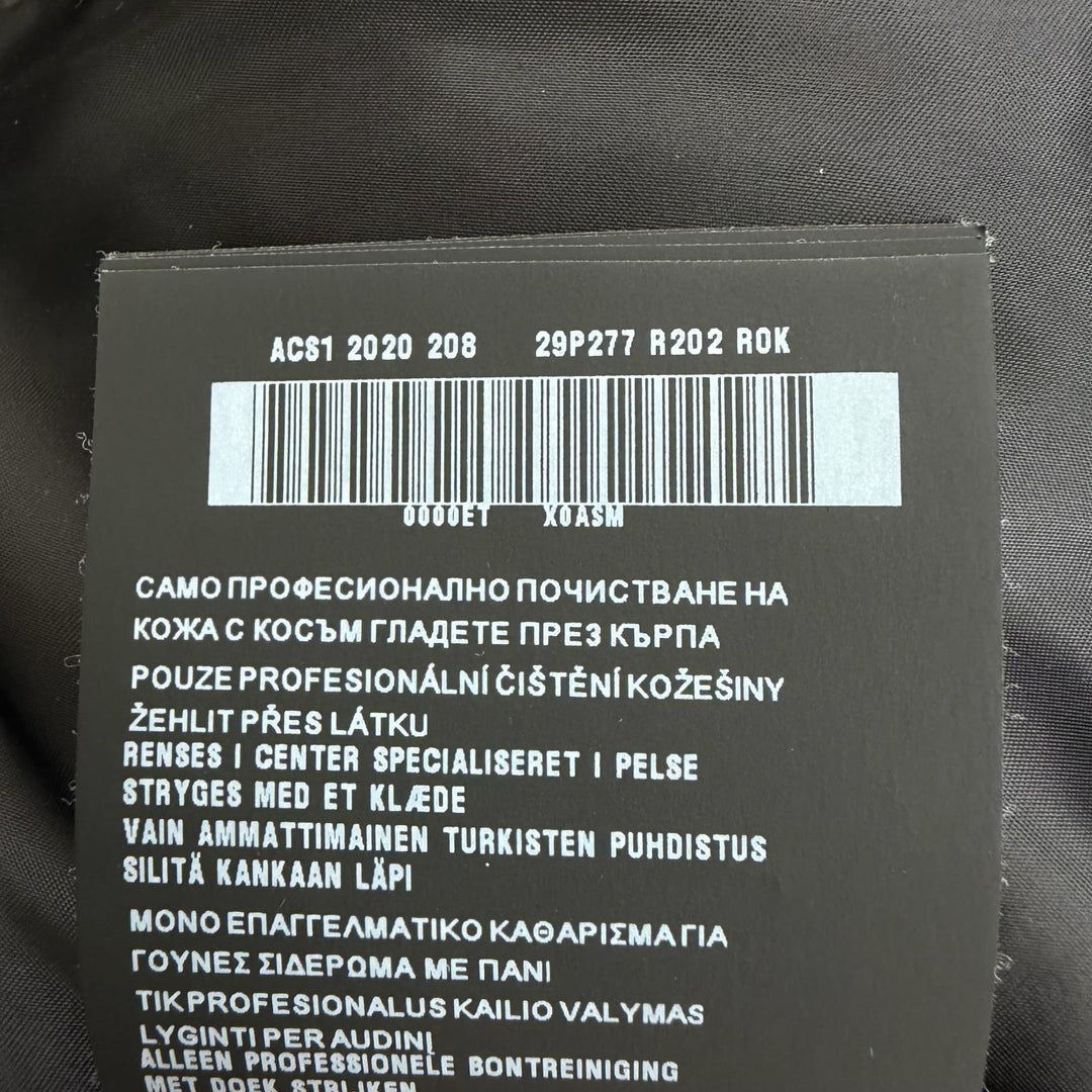 美品☆PRADA プラダ 20AW 29P277 ロゴバックルベルト ラムファー使い ZIP UP ダウンコート ブラック 38 イタリア製 正規品 レディース