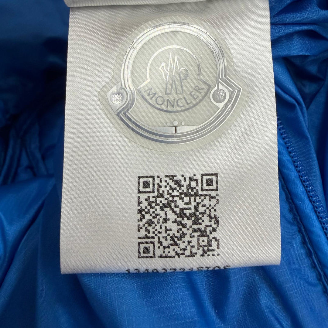 未使用品▼MONCLER モンクレール 2022年製 PEUPLIER フード入り ロゴワッペン付き WZIPUP ダウンジャケット ブルー 2 国内正規品 メンズ