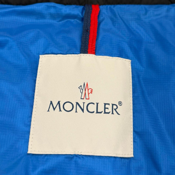 未使用品▼MONCLER モンクレール 2022年製 PEUPLIER フード入り ロゴワッペン付き WZIPUP ダウンジャケット ブルー 2 国内正規品 メンズ
