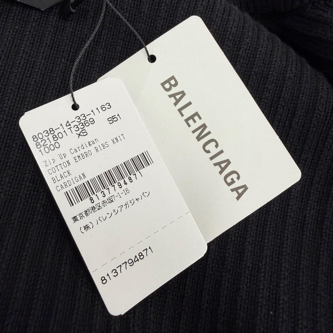 未使用品▼BALENCIAGA バレンシアガ 2024年製 821801 ロゴワッペン ZIPUP ニットジャケット ブラック XS 伊製 正規品 メンズ ハンガー付