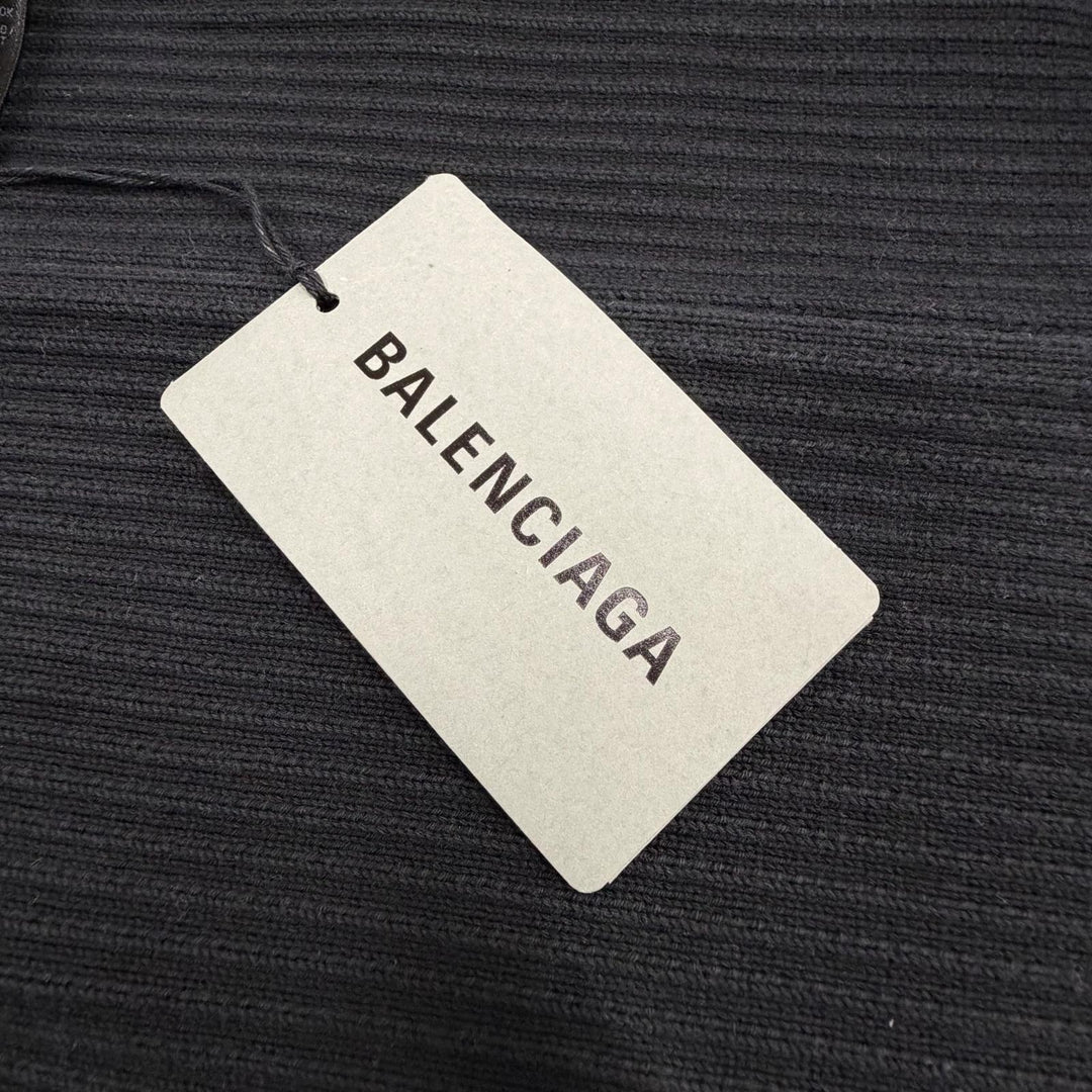 未使用品▼BALENCIAGA バレンシアガ 2024年製 821801 ロゴワッペン ZIPUP ニットジャケット ブラック XS 伊製 正規品 メンズ ハンガー付