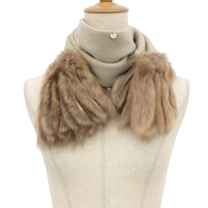 美品▲FOXEY フォクシー 18491 カシミヤ100% セーブル SABLE フリンジ マフラー 本毛皮ショール ベージュ F 日本製 正規品 レディース