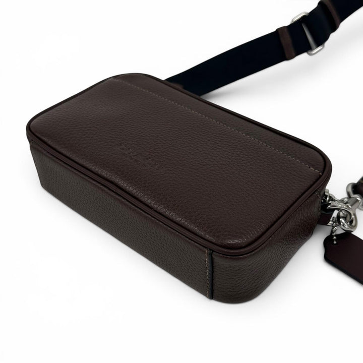 極美品▲COACH コーチ CR179 JADEN ジェイデン ロゴ刻印 レザー クロスボディバッグ ショルダーバッグ ブラウン メンズ