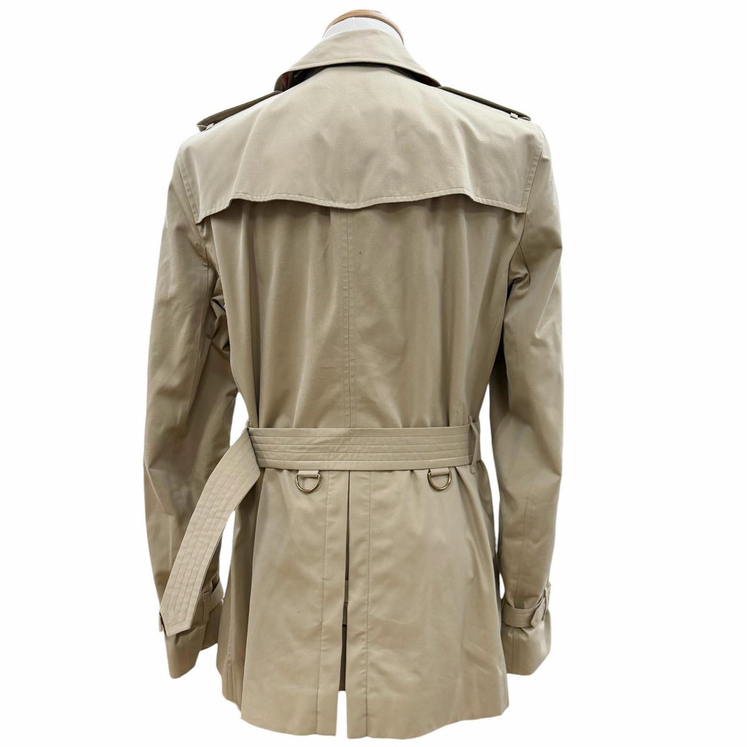 美品▼BURBERRY バーバリー THE KENSINGTON 裏地ノバチェック柄 ロゴ入りボタン レザー使い トレンチコート ベージュ 48 UK製 メンズ