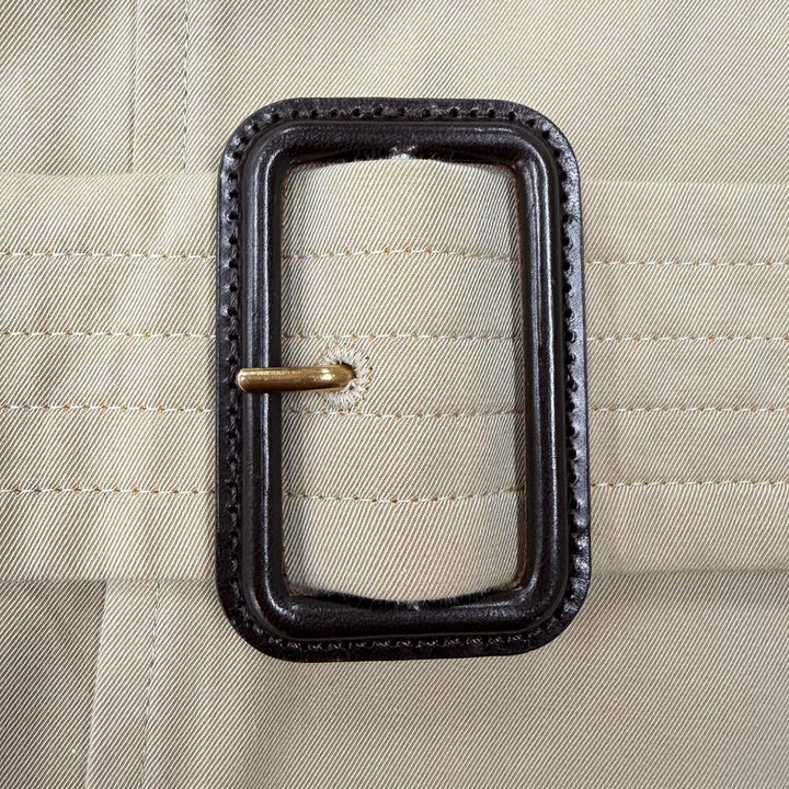 美品▼BURBERRY バーバリー THE KENSINGTON 裏地ノバチェック柄 ロゴ入りボタン レザー使い トレンチコート ベージュ 48 UK製 メンズ