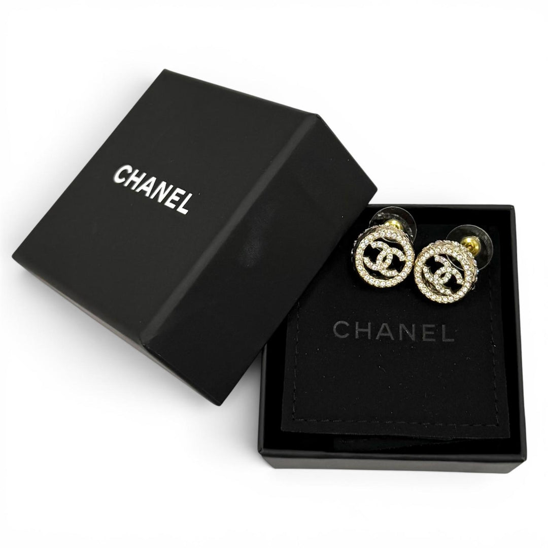美品★CHANEL シャネル B22S AB8304 ラインストーン ココマーク キルティング ピアス ゴールド イタリア製 レディース 箱・保存袋付き