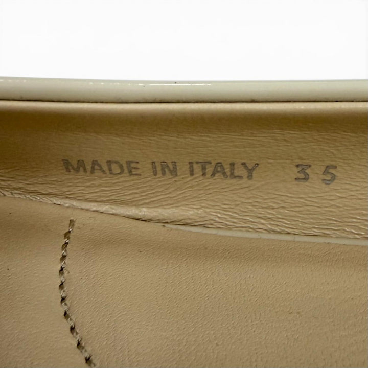 極美品★PRADA プラダ 1F200N トライアングルロゴ パテントレザー フラットパンプス アイボリー 35 イタリア製 レディース 箱・保存袋付