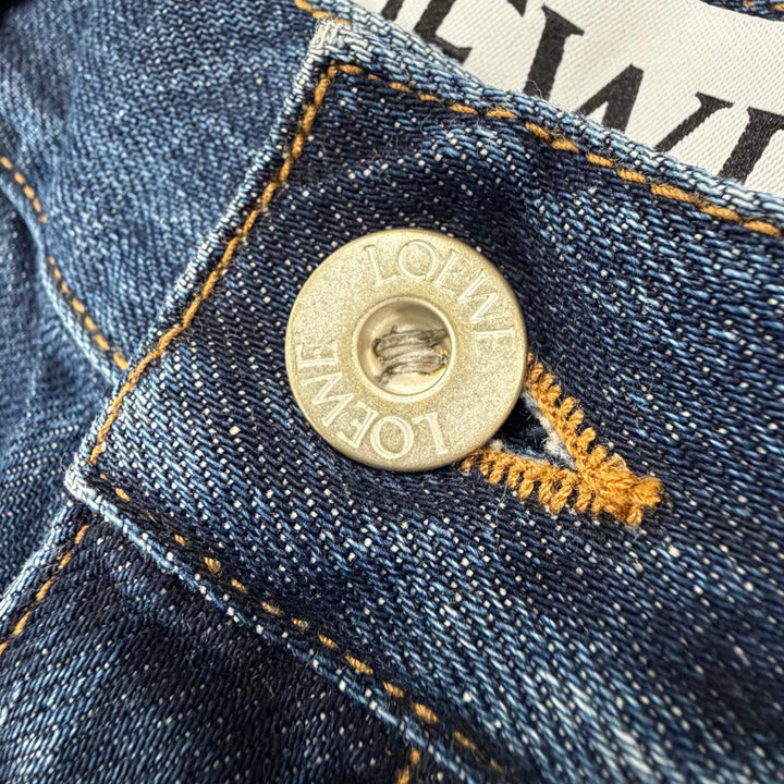 美品▼LOEWE ロエベ H526Y11W09 フィッシャーマン レザーロゴパッチ付 ターンアップジーンズ デニムパンツ インディゴ 44 正規品 メンズ
